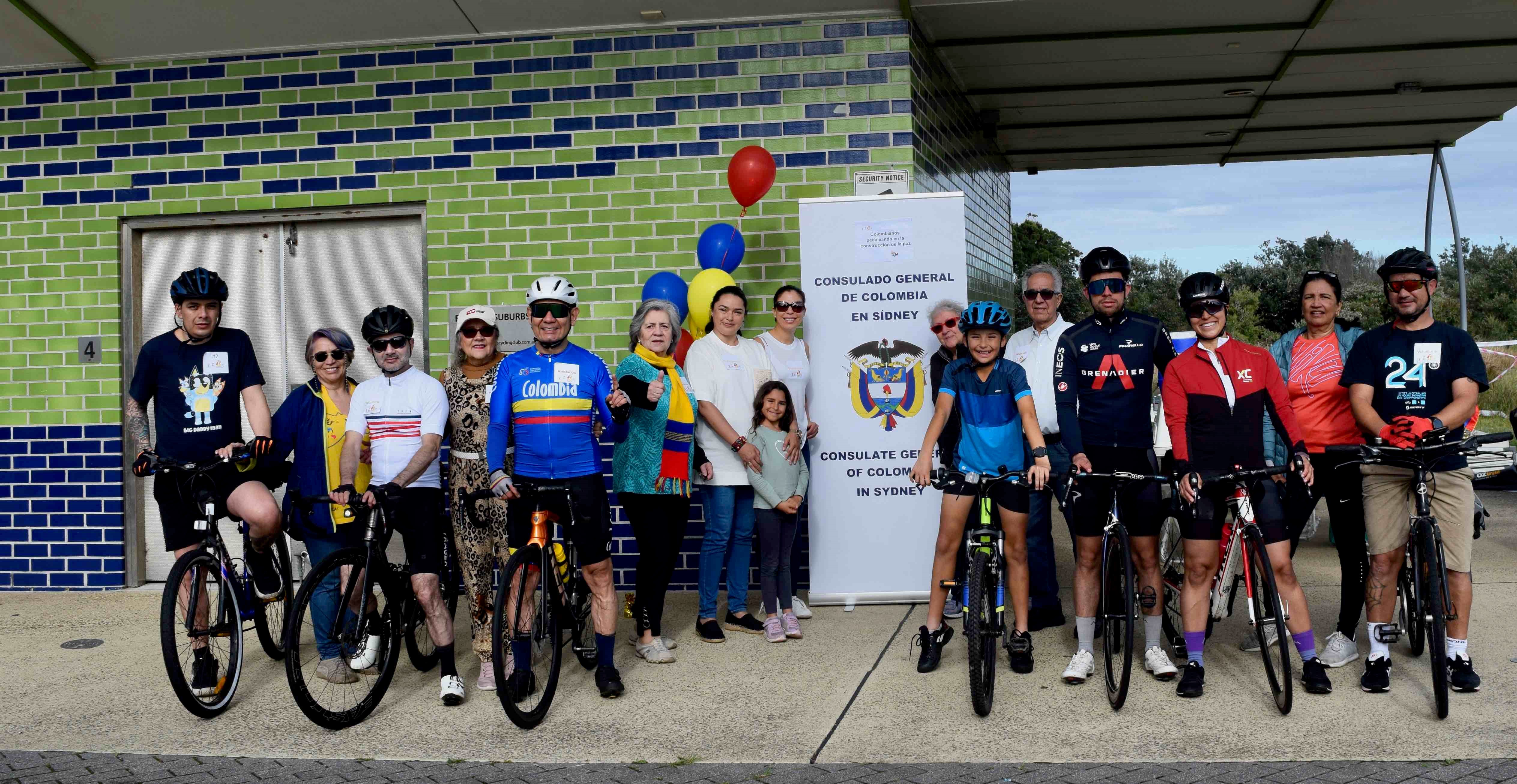 Los colombianos en Sídney pedalearon a fondo por la construcción de la paz